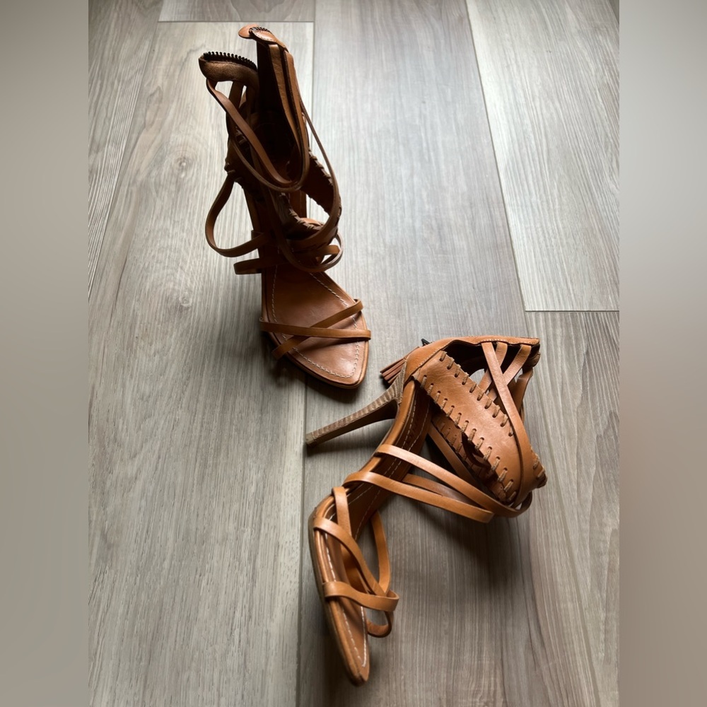 Emilio Pucci leather heels